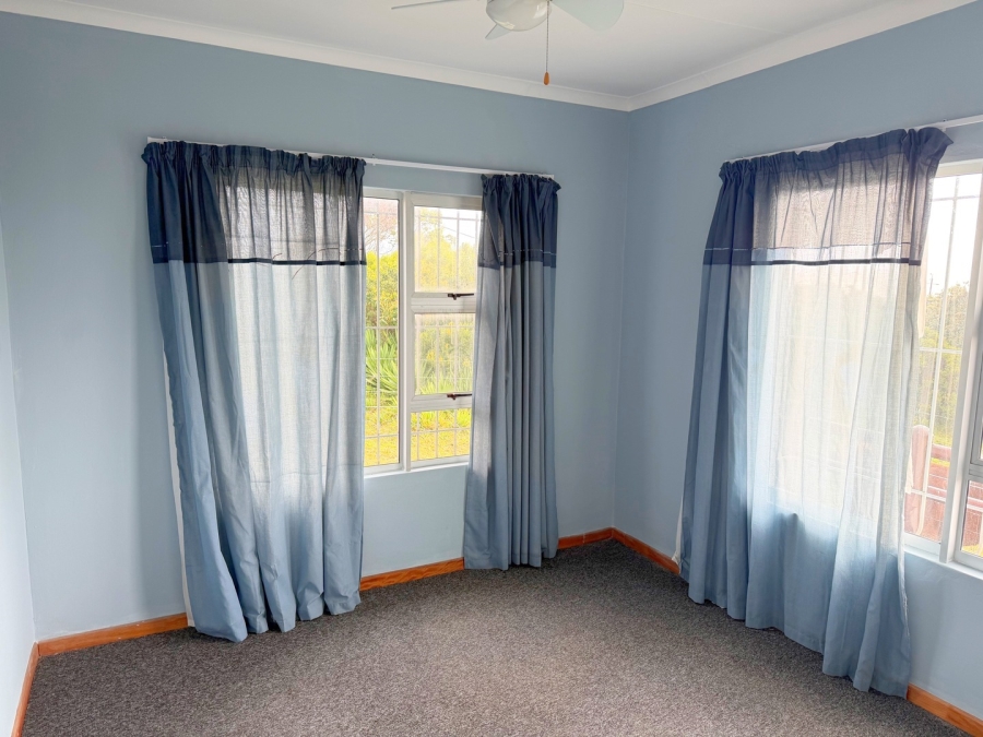 6 Bedroom Property for Sale in Hamburg Eastern Cape